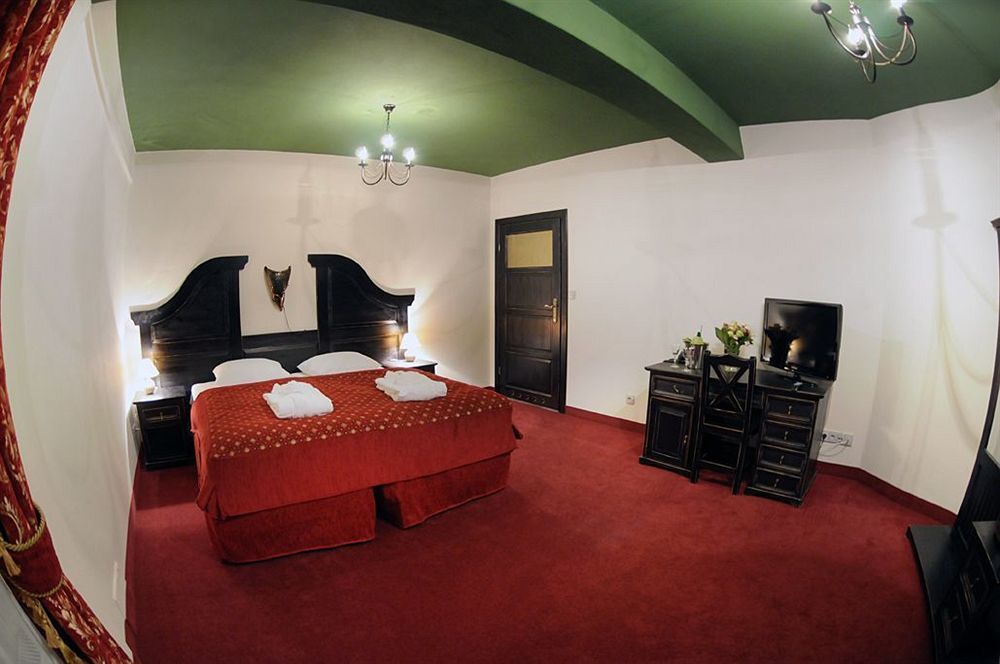 Hotel Kasztel Rzezawa المظهر الخارجي الصورة