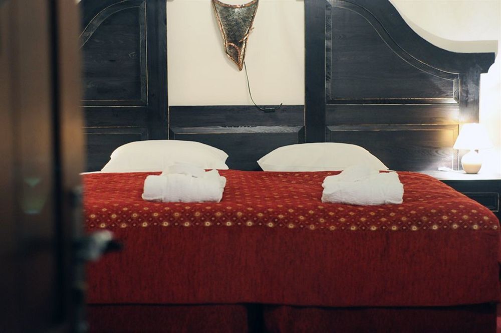 Hotel Kasztel Rzezawa المظهر الخارجي الصورة